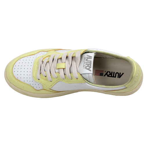 Autry Medalist Low Wom Scarpe Sneakers iin Pelle Bianca e Limone Donna 